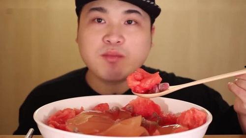 小王吃大瓜,一场味蕾与心灵的盛宴